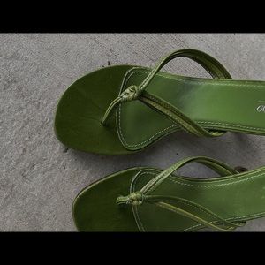 Vintage kitten heels